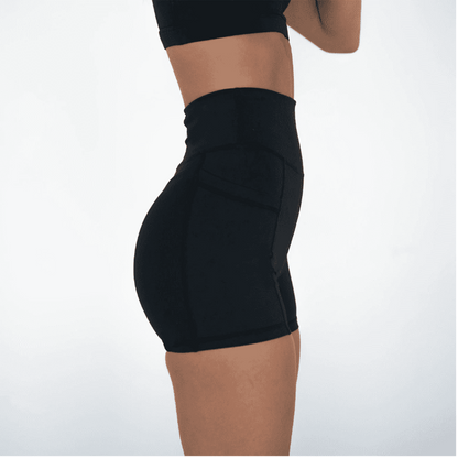 WOMEN'S SVGE MID-CUT SHORTS