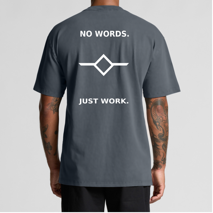 UNISEX SVGE PUMP COVER TEE